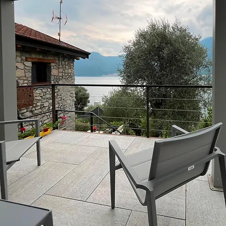 Apartment Poesia Comacina *