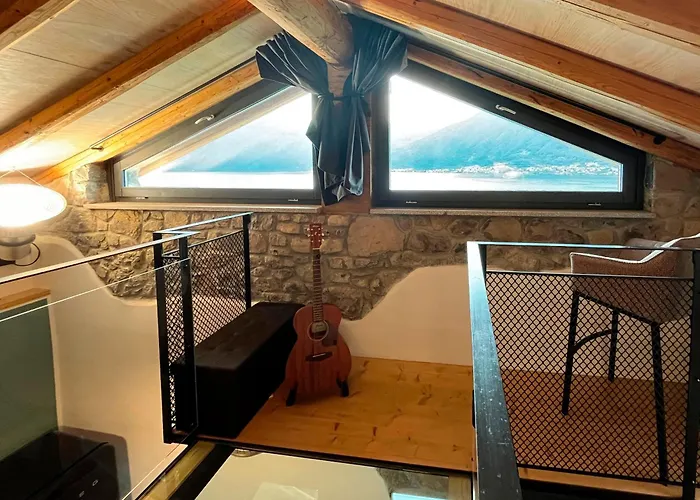 Poesia Comacina Apartmán *